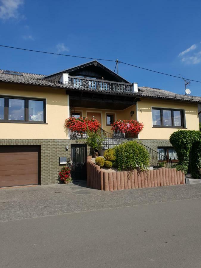 Ferienwohnung Eifelflair Retterath Exterior foto